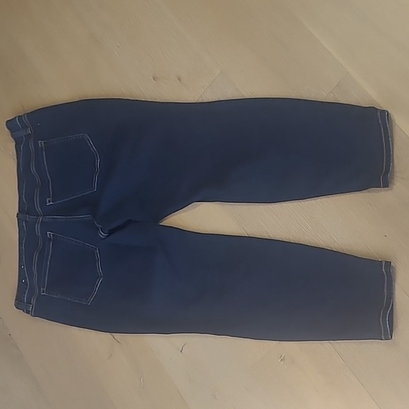 EUC Lane Bryant Jeans Women's sz 22 Mid Rise Skinny Leg Dark Wash Denim Jean - Picture 4 of 12